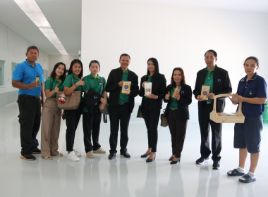 เยี่ยมชมโรงงานแปรรูปสับปะรดลูกหลานเกษตรกรกลับบ้านและตรวจเยี่ยม ติดตาม แนะนำ การดำเนินการสหกรณ์โคนมเชียงราย ... พารามิเตอร์รูปภาพ 17